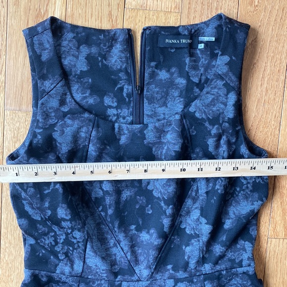 Ivanka Trump dress size 4 - Picture 7 of 8